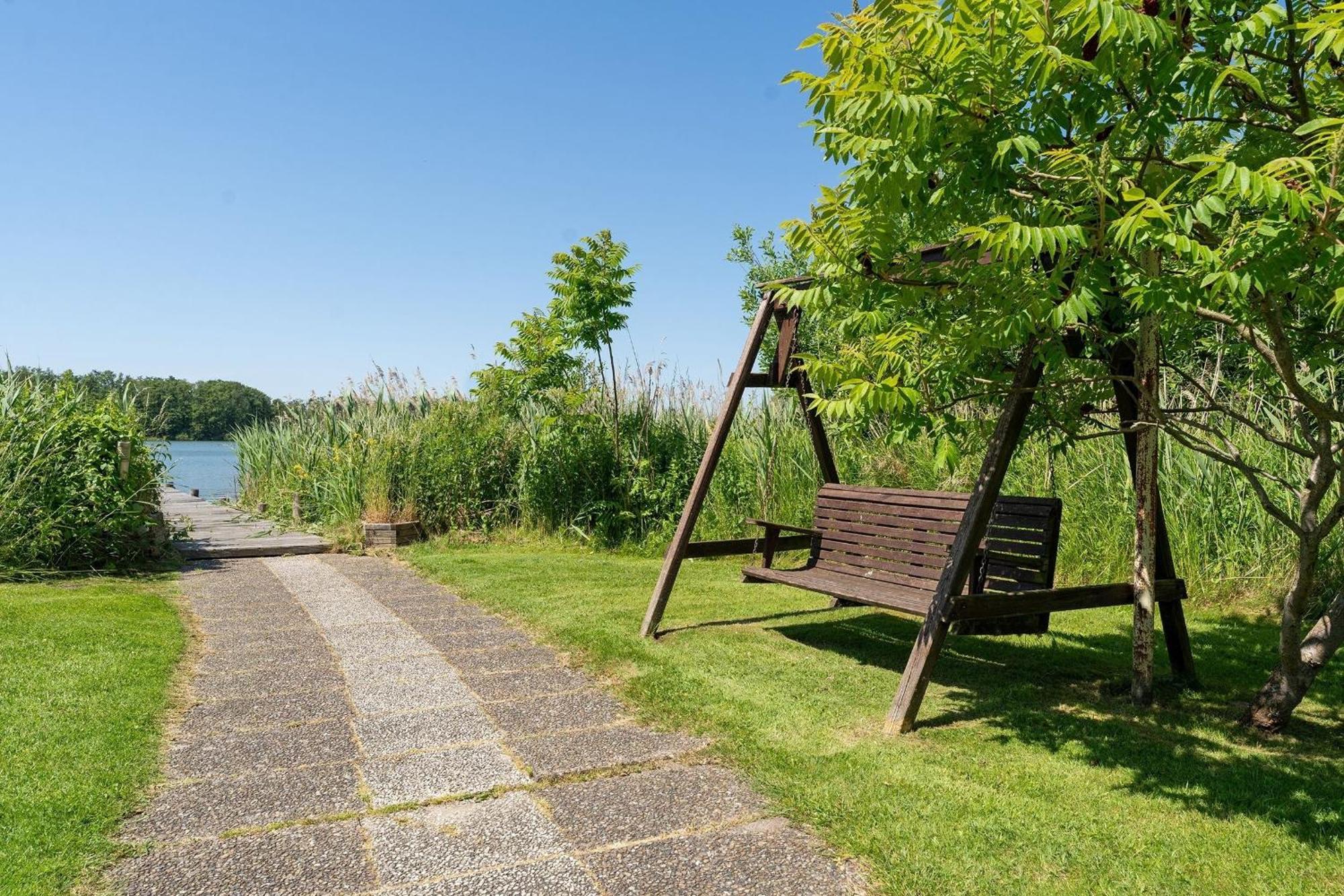 Haus Schwanensee Ploeni 12 Bosau Luaran gambar